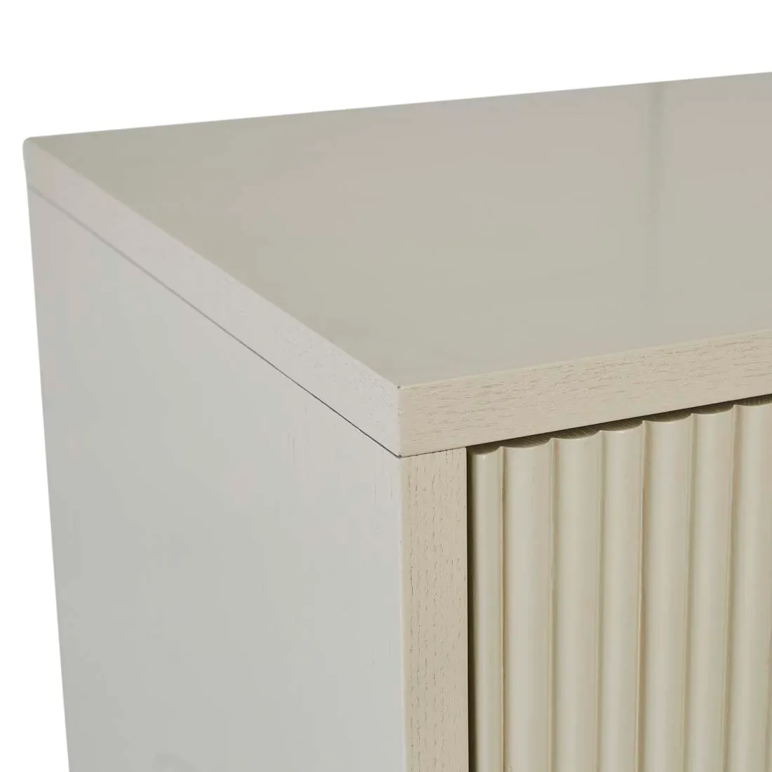 Benjamin Ripple Dresser - Image 4
