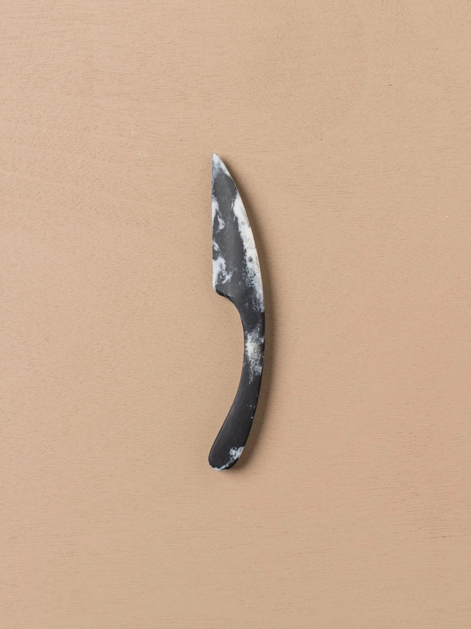 Flow Curved Cheese Knife - Image 3