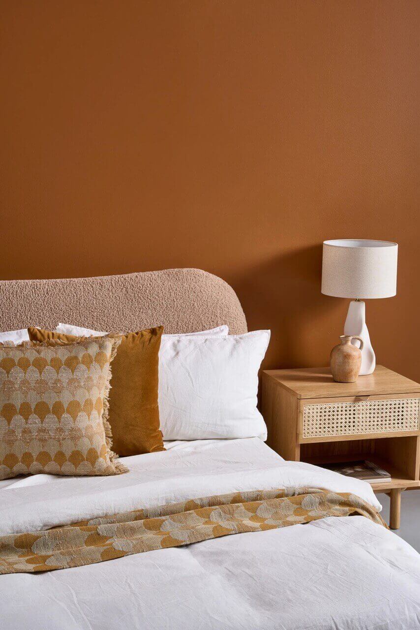 Miranda King Bed - Image 3