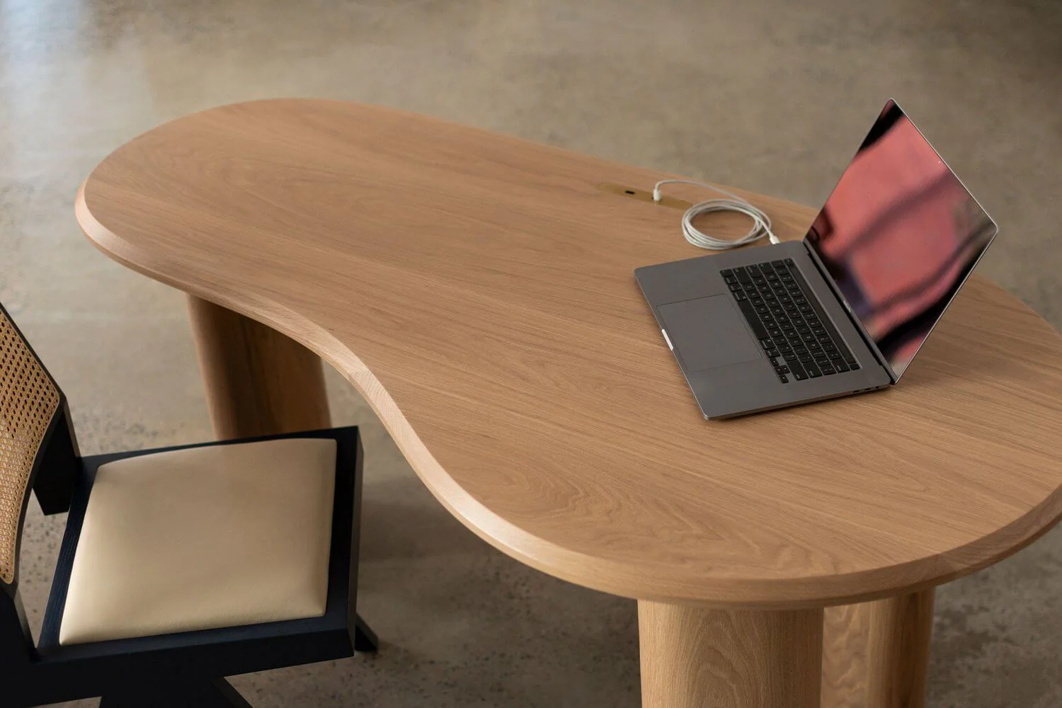Pebble Desk - Image 4