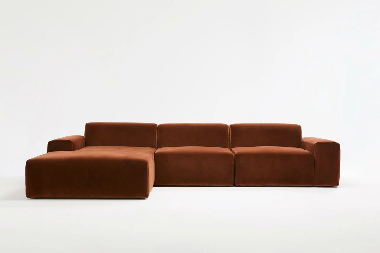 Portly Sofa - Image 7