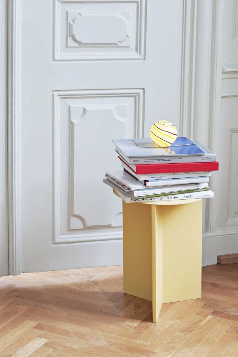 Slit Table Round High - Image 4