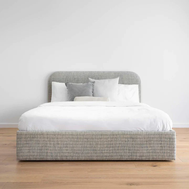 Willow Bed - Image 6